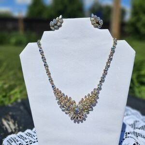 RARE! Stunning Sherman AB crystal statement necklace and earrings.